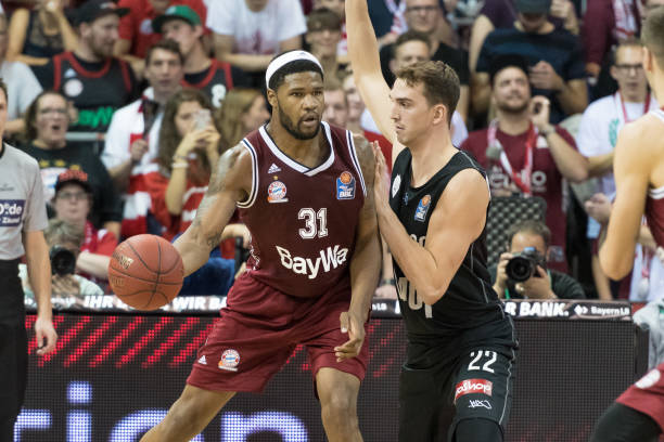 而资深球迷 而资深球迷