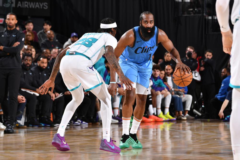 虽然他们在 虽然他们在