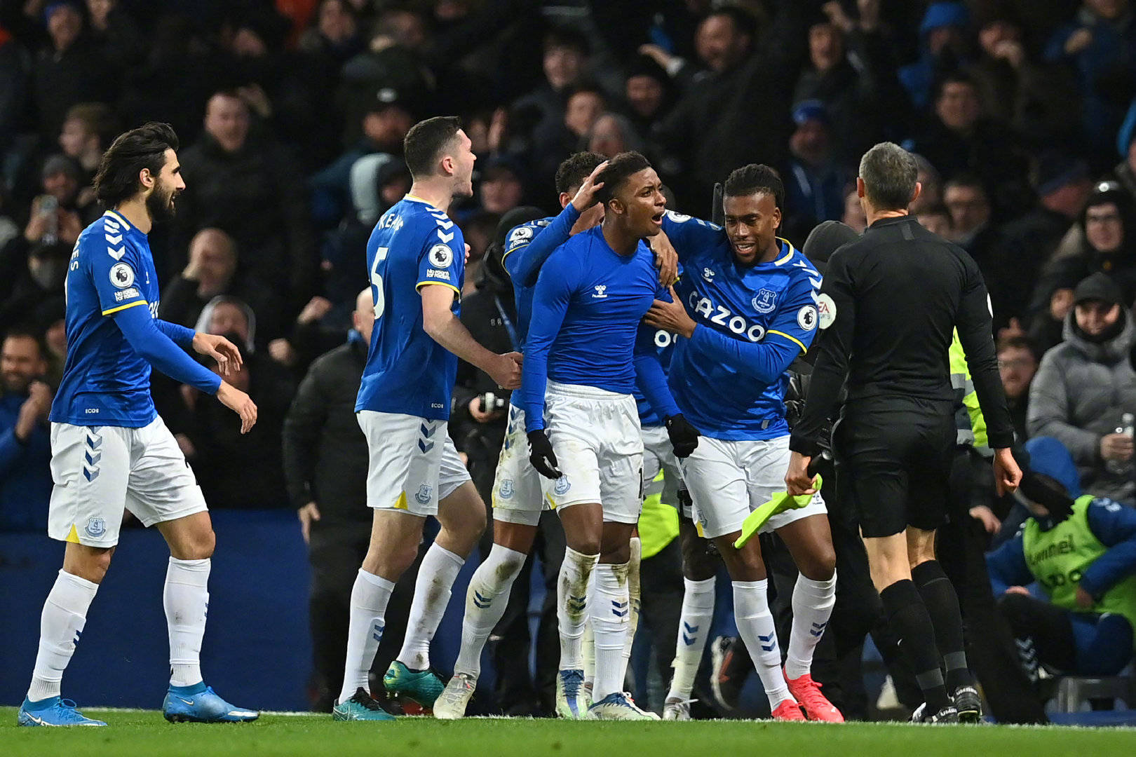 有球员私下 有球员私下