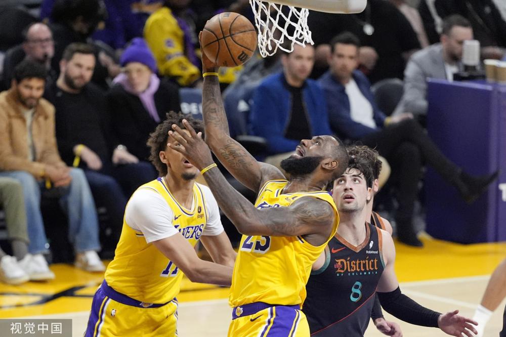 在现代足球 在现代足球