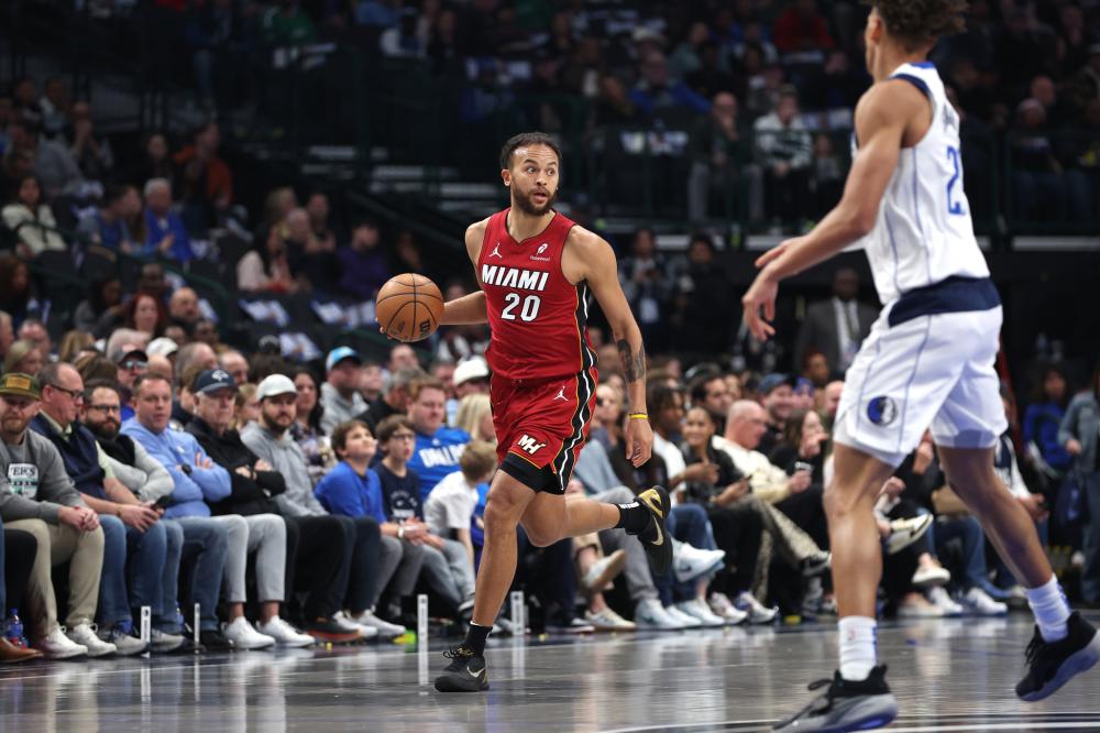 中场替补人 中场替补人